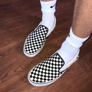 Men’s 14 Checkered Vans ✯